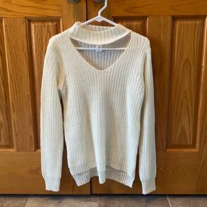 Cream V-neck cut out neck….high low bottom